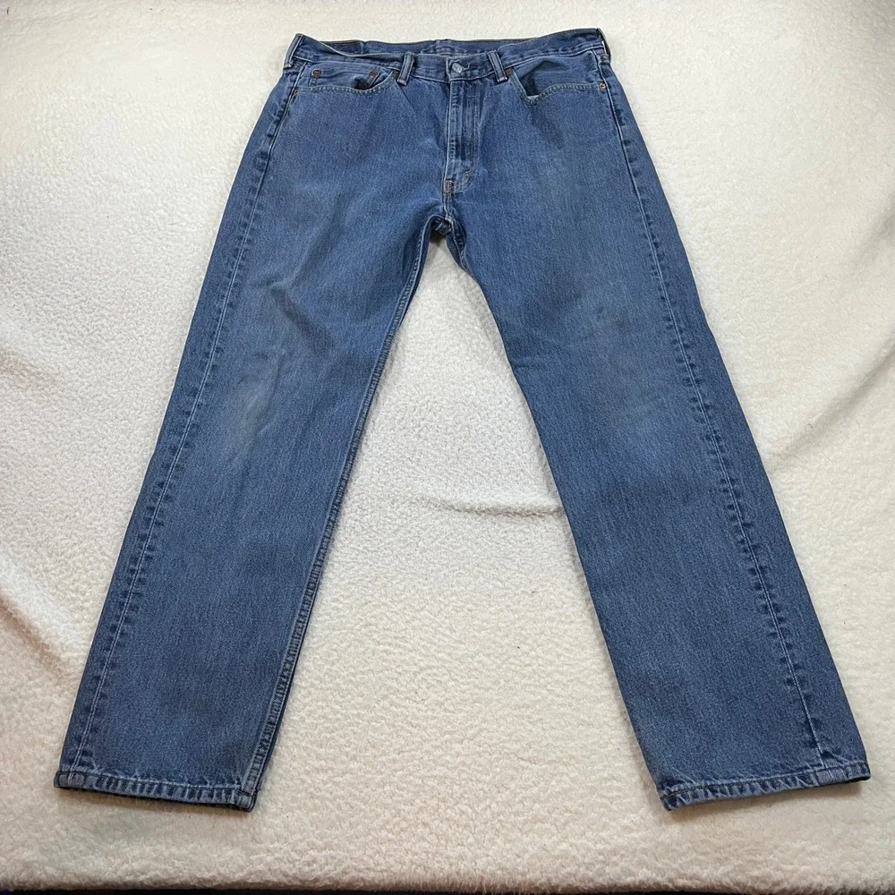 Levi's Jeans Mens 36x32 Blue 505 Regular Fit Straight Leg Denim Pants 00505-4886